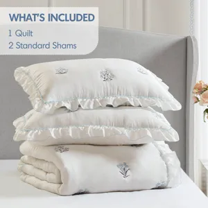 Intelligent Design Aglaia Quilt Set
