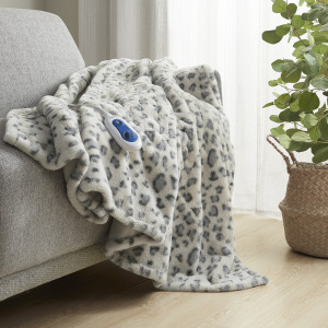 Beautyrest Zuri Oversized Faux Fur Heated Throw
