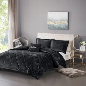 Intelligent Design Felicia Velvet Comforter Set with Throw Pillow