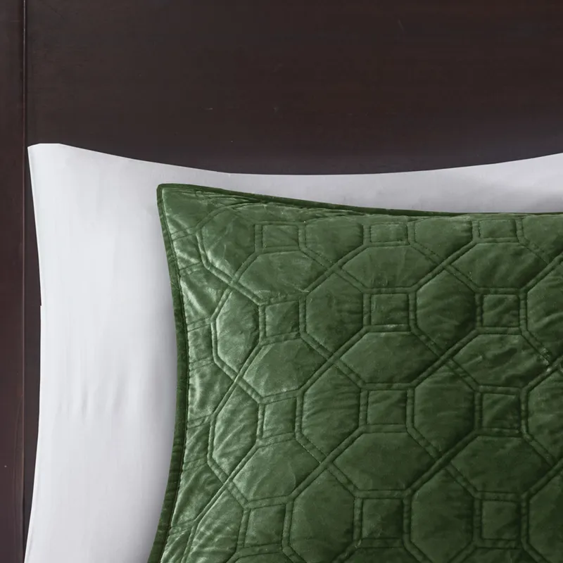 Madison Park Harper 3 Piece Velvet Quilt Set