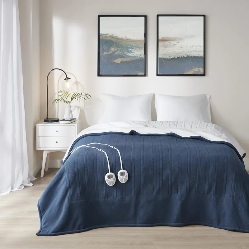 Serta Fleece to Sherpa Heated Blanket