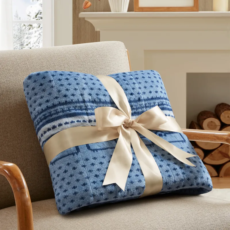 Woolrich Print Plush to Sherpa Heated Throw