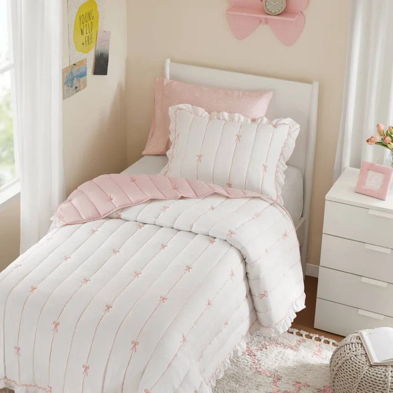 Intelligent Design Liv Quilt Set