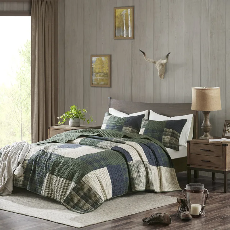 Woolrich Mill Creek Oversized Cotton Quilt Set