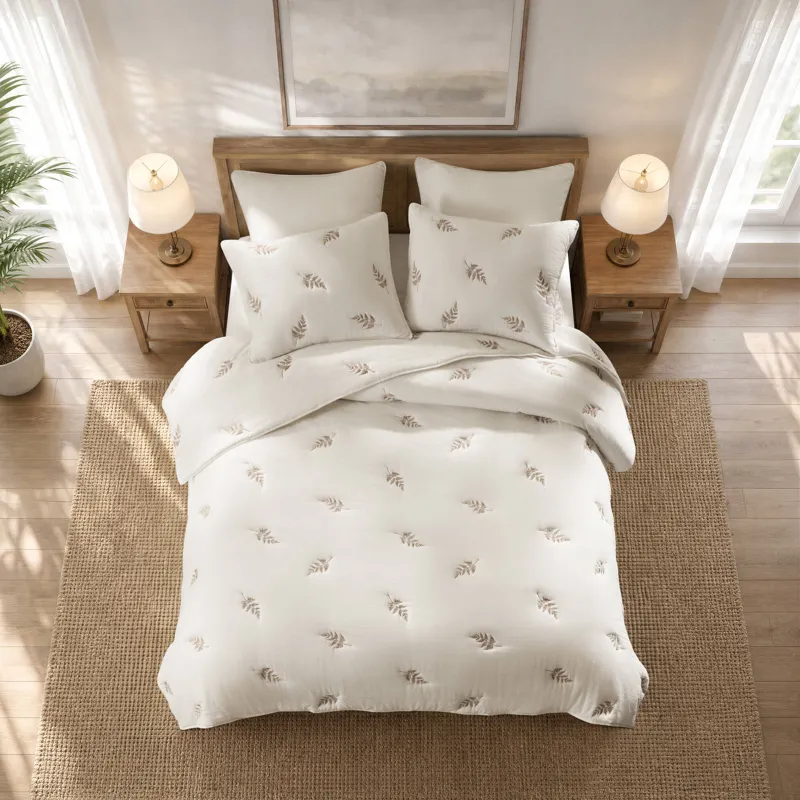 Harbor House Blue Willow Embroidered Botanical 100% Cotton Lightweight 3 Piece Quilt Set