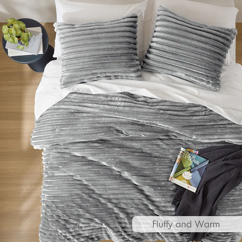 Intelligent Design Avril Fluffy Ribbed Plush Comforter Set