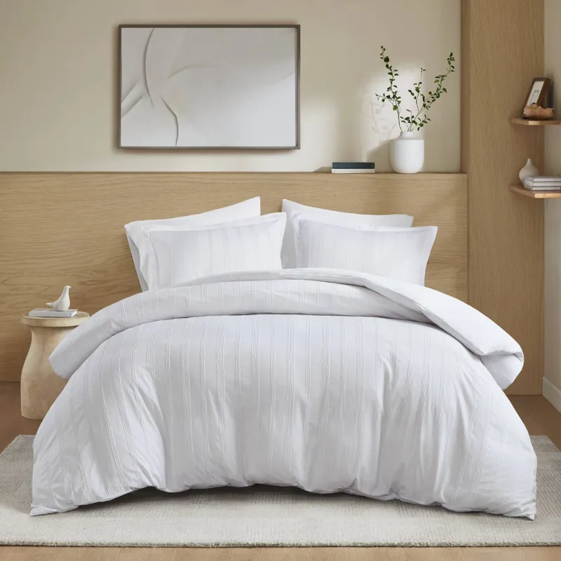 Super Listing Logan Striped Reversible Pintuck Pleated Duvet Set