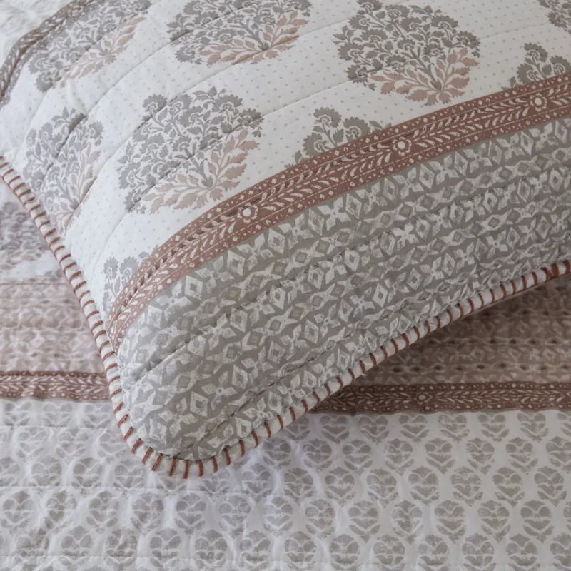 INK+IVY Surya Quilt Set