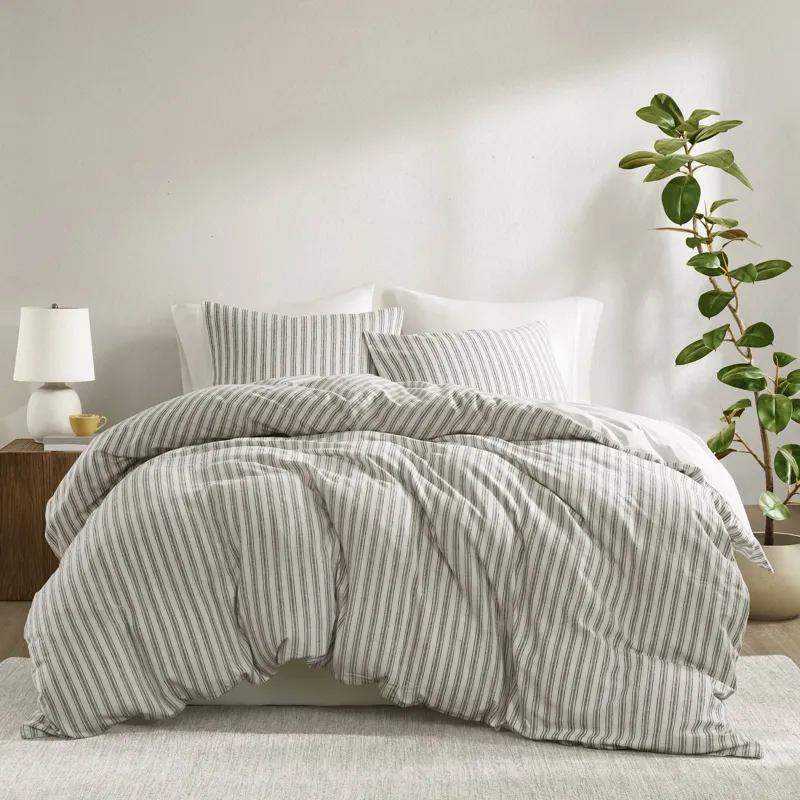 Madison Park Etta Duvet set