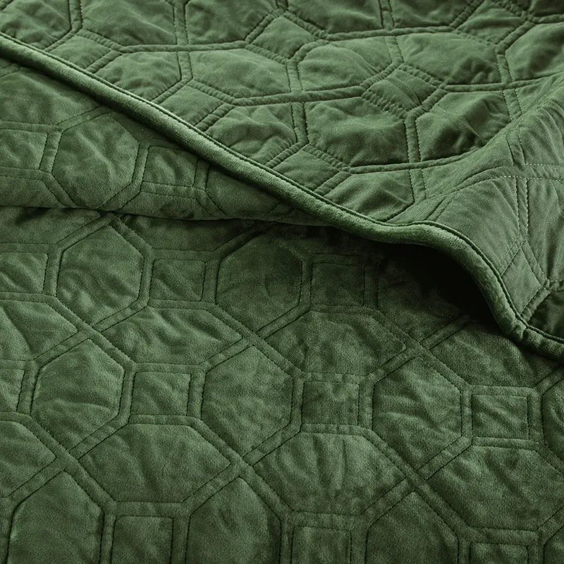 Madison Park Harper 3 Piece Velvet Quilt Set