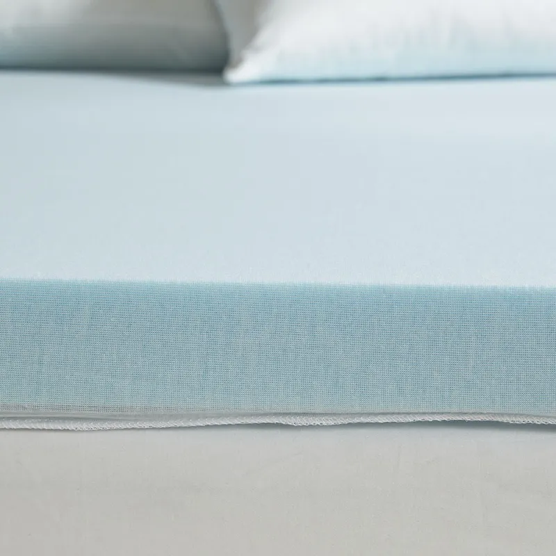 2\" Gel Memory Foam with 3M Cover Queen Mattress Topper - White