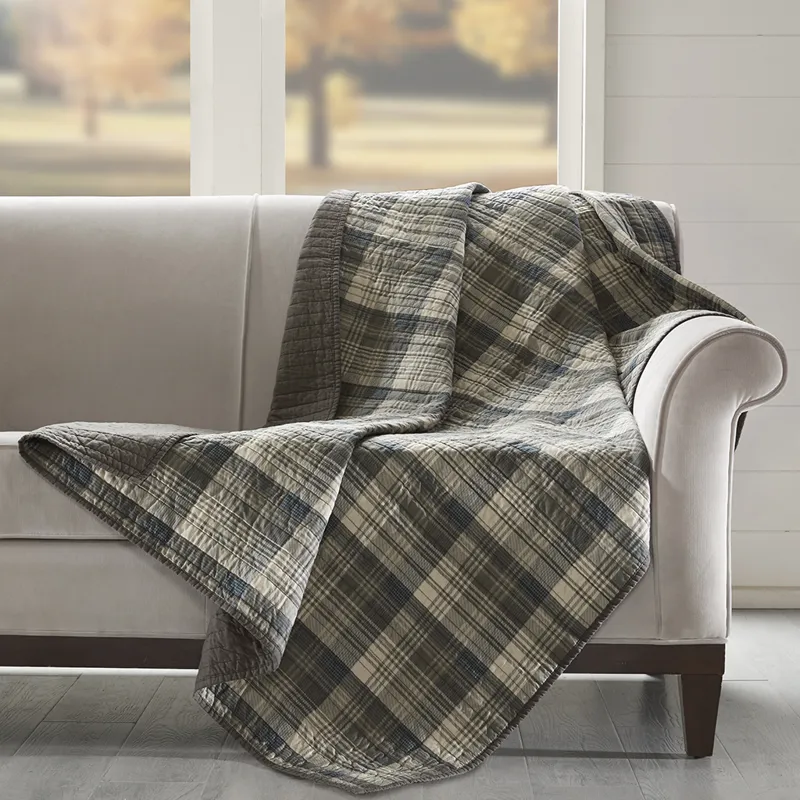 Woolrich Tasha Quilted Throw