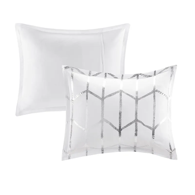 Intelligent Design Raina Metallic Printed Comforter Set