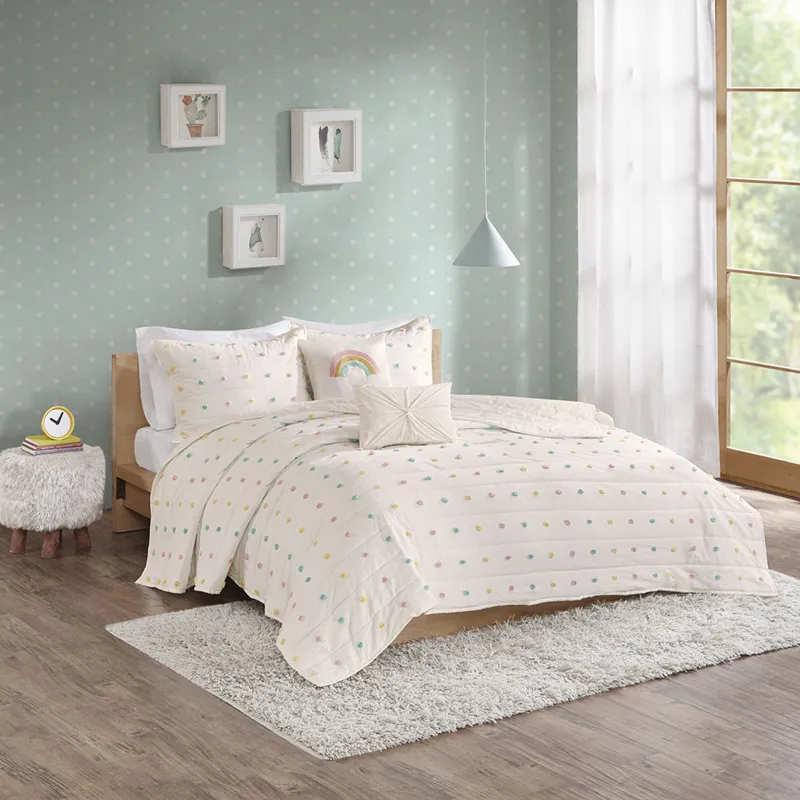 Urban Habitat Kids Callie Pom Pom Cotton Jacquard Quilt Set with Throw Pillows