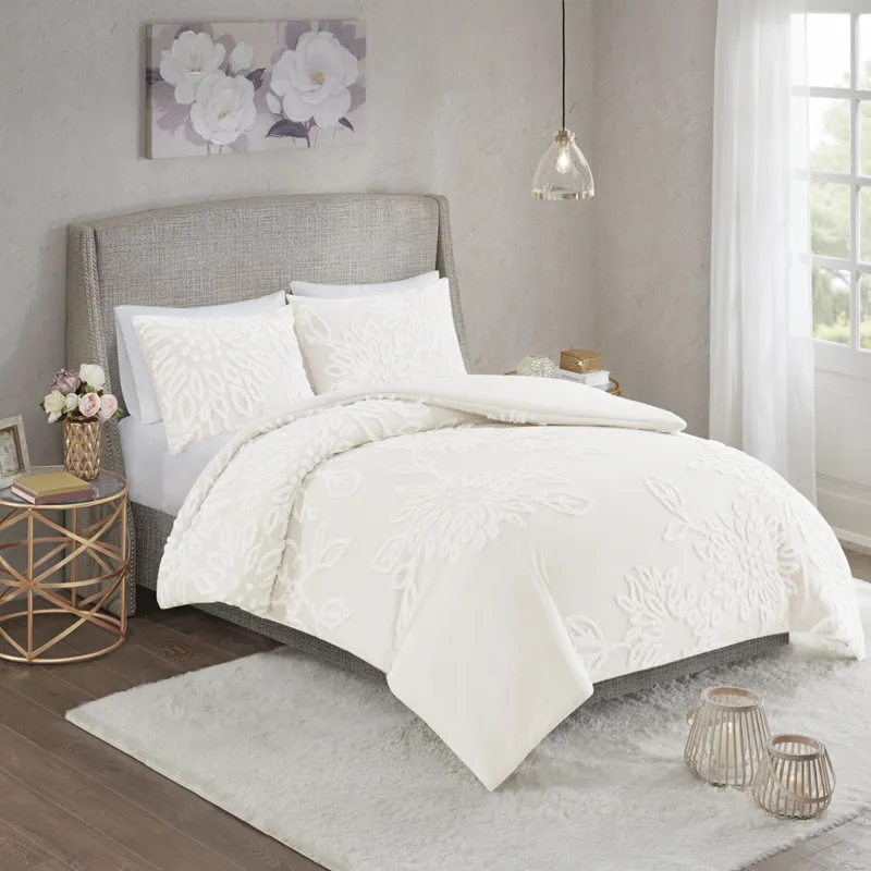 Madison Park Veronica 3 Piece Tufted Cotton Chenille Floral Duvet Cover Set
