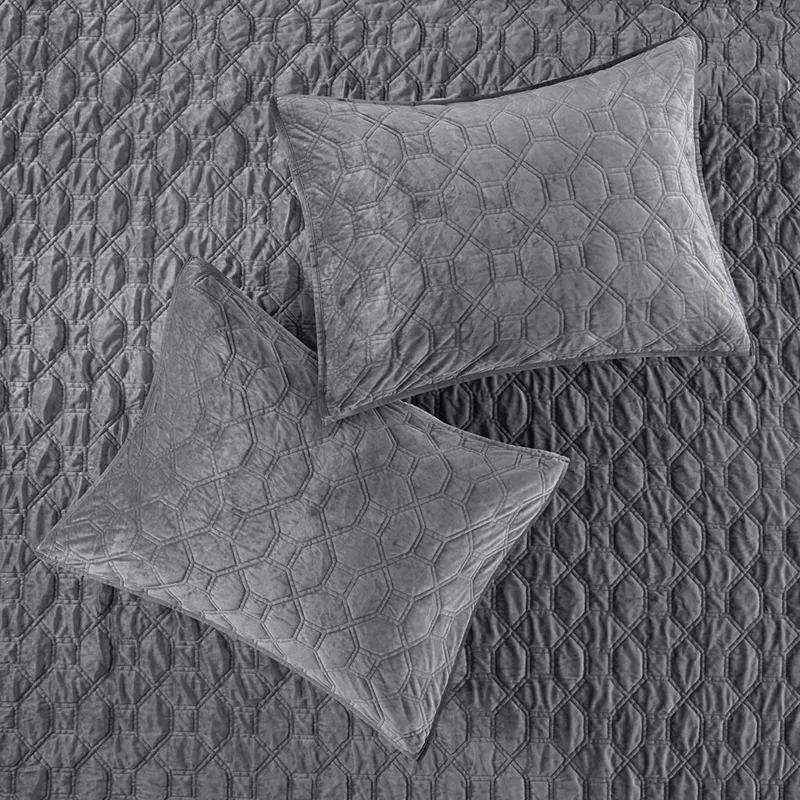 Madison Park Harper 3 Piece Velvet Quilt Set