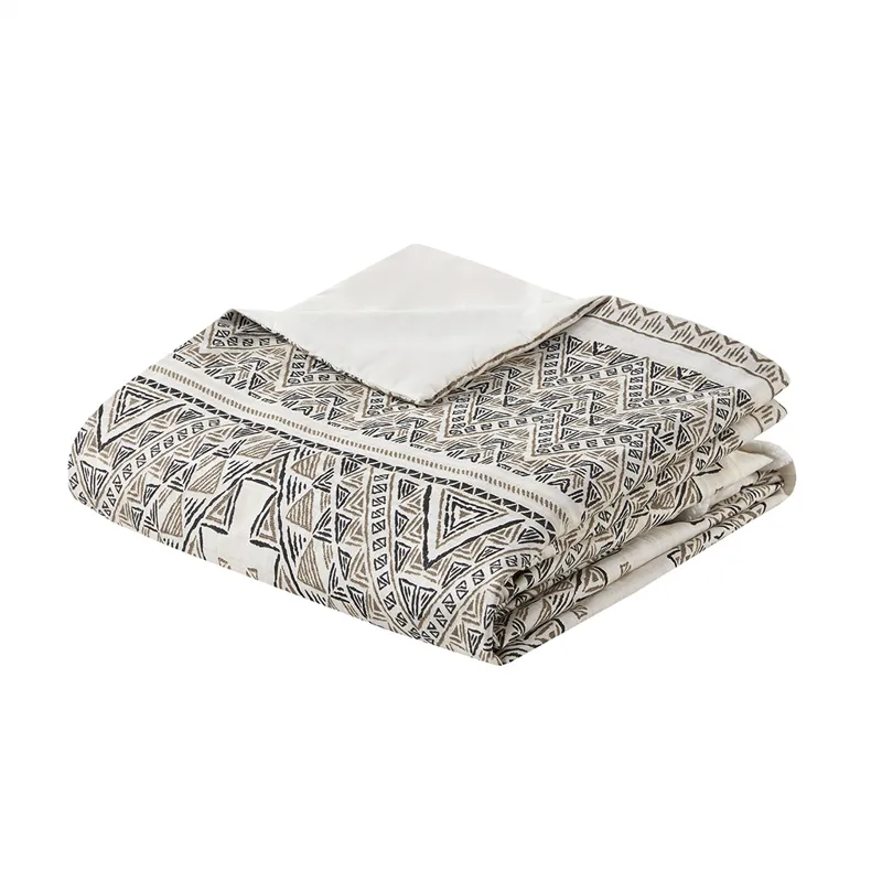 Madison Park Ibiza 4 Piece Printed Duvet Cover Set with Throw Pillow