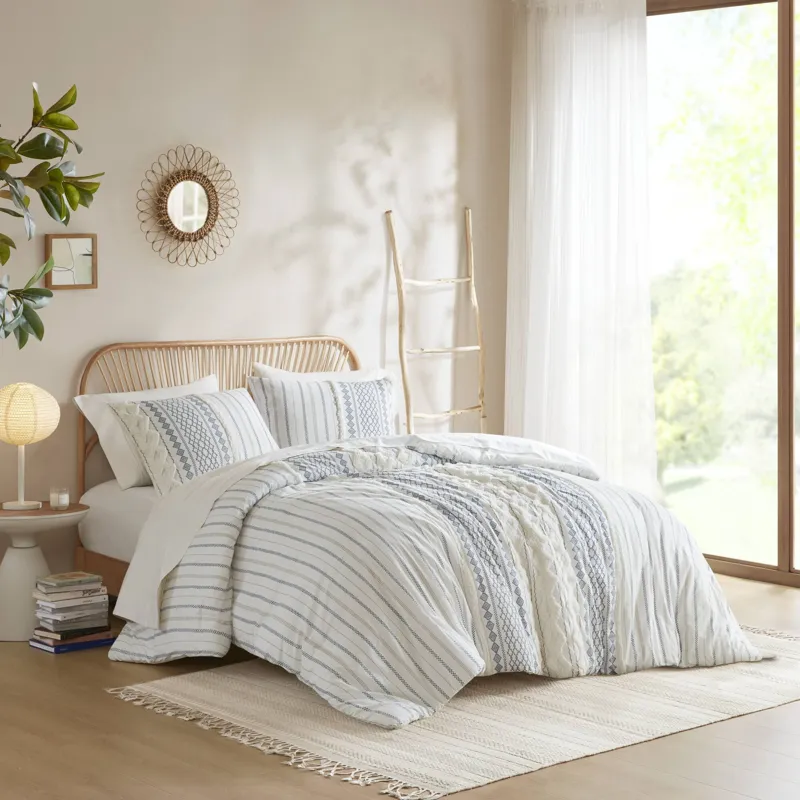 INK+IVY Imani Cotton Printed Comforter Set with Chenille