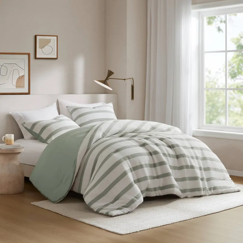 Super Listing Merritt Yarn-dyed Striped Comforter