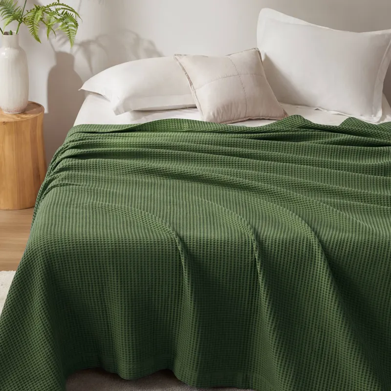Madison Park Waffle Weave Cotton Blanket