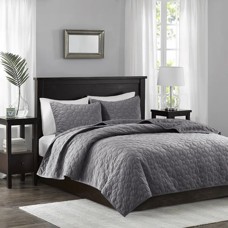 Madison Park Harper 3 Piece Velvet Quilt Set
