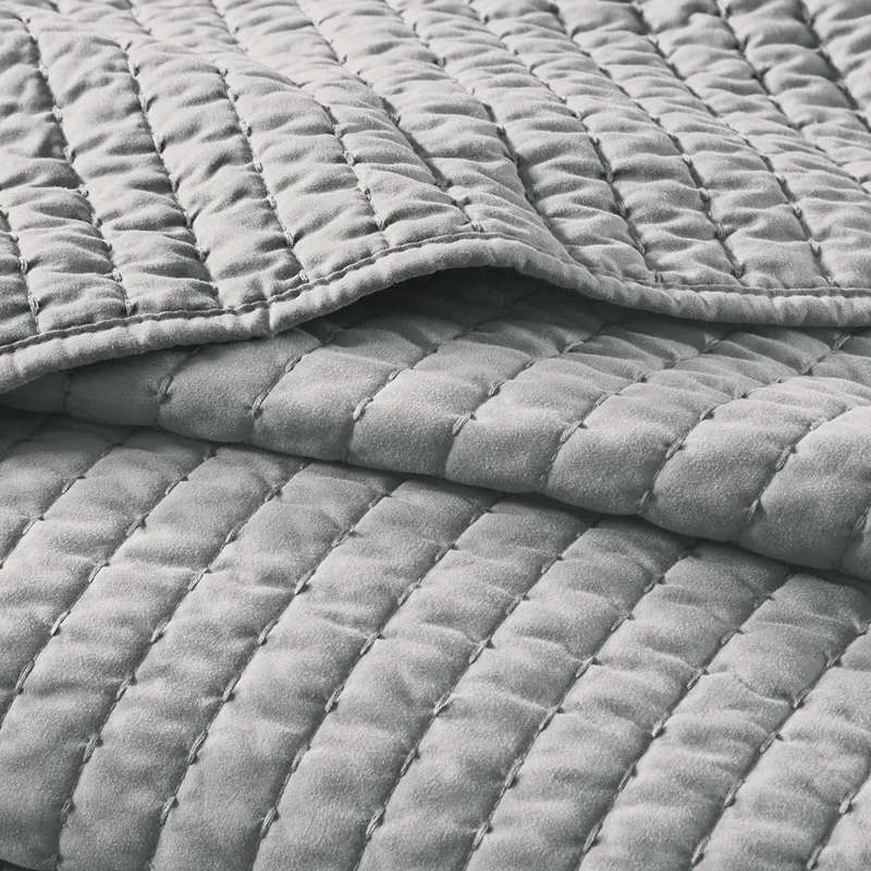 Madison Park Keaton Quilt Set