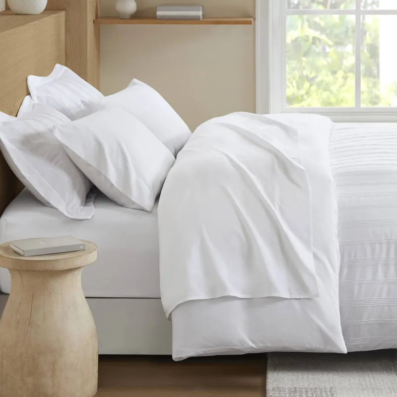 Super Listing Logan Striped Reversible Pintuck Pleated Duvet Set