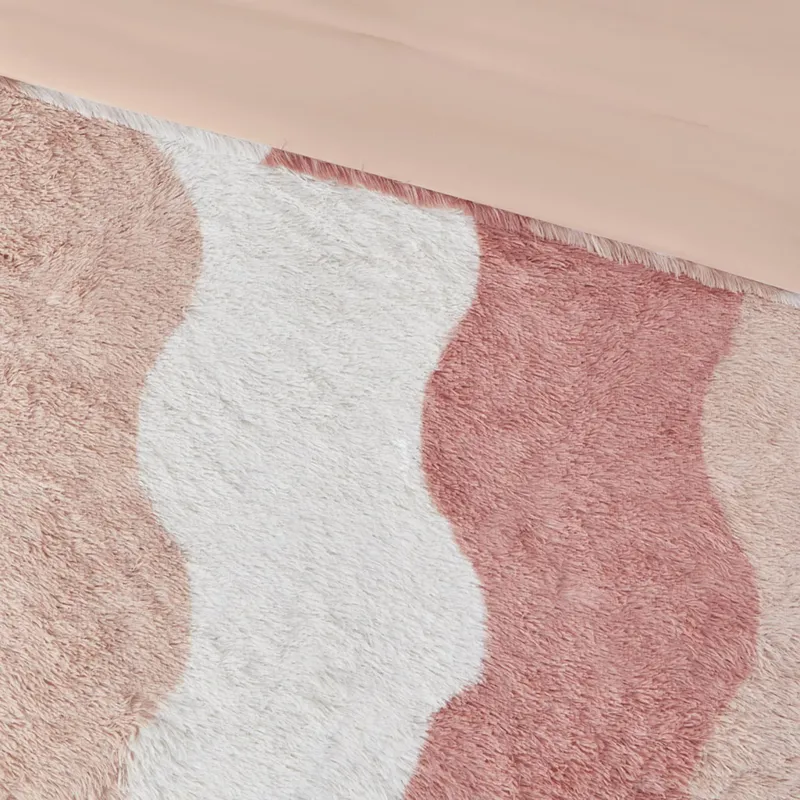 Cassie Twin/Twin XL Ombre Shaggy Faux Fur Comforter Set - Blush Multi