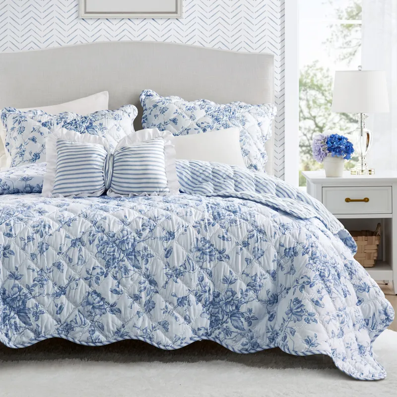 Madison Park Essentials Adele Quilt Set