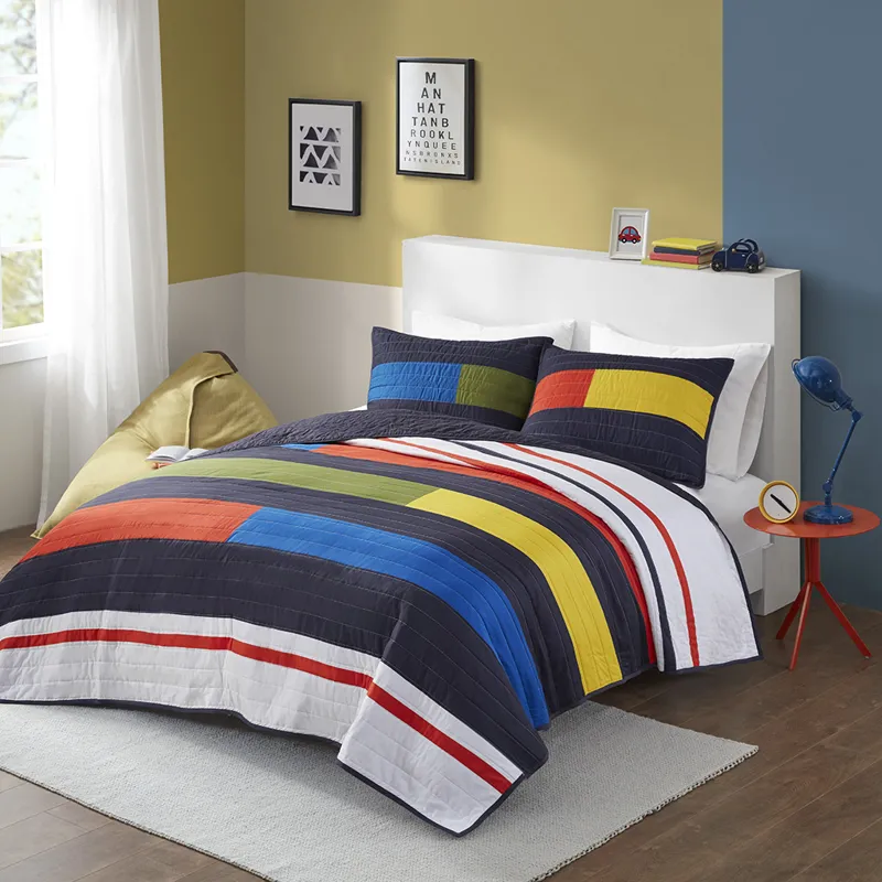 Urban Habitat Kids Morris Stripe Printed Quilt Set
