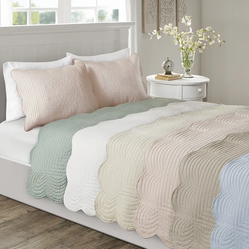 Madison Park Tuscany 3 Piece Reversible Scalloped Edge Quilt Set