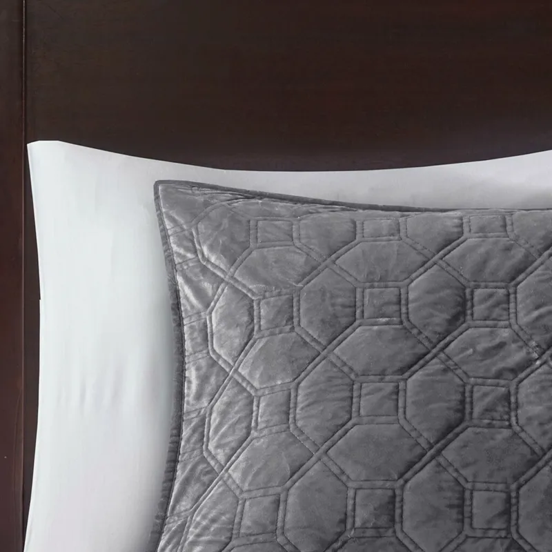 Madison Park Harper 3 Piece Velvet Quilt Set
