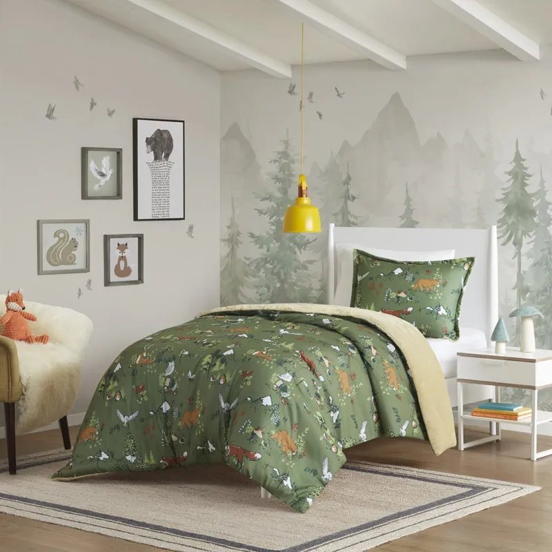 Mi Zone Kids Heath Forest Animals Plush Reversible Comforter Set