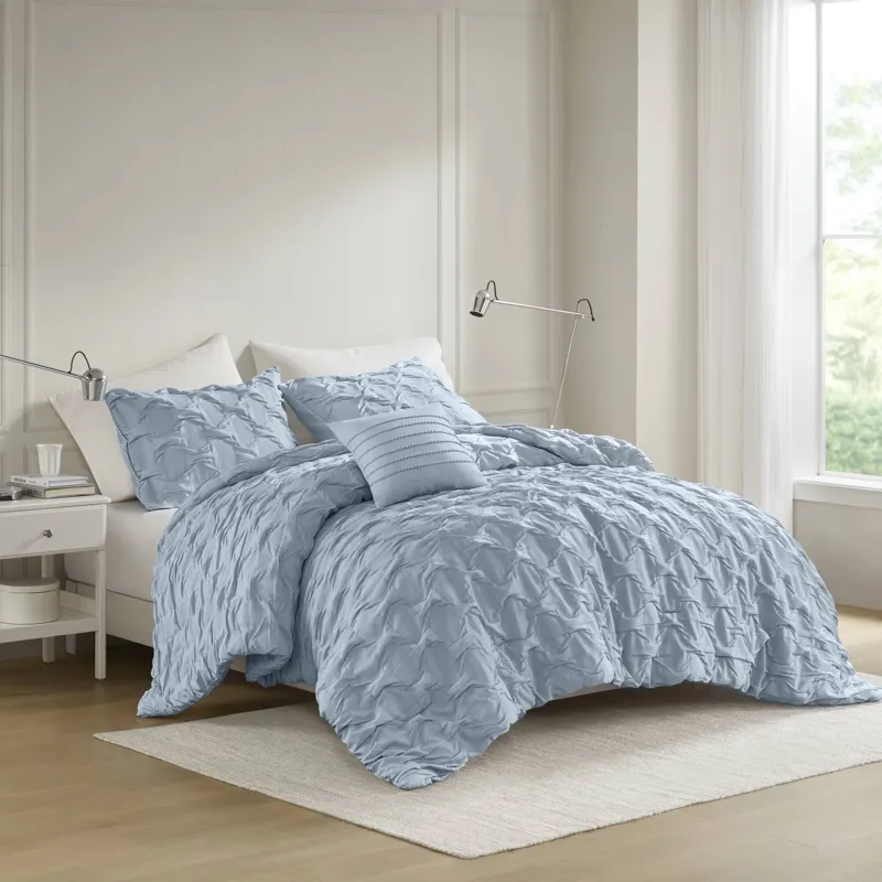 Comfort Spaces Bailey Diamond Pintuck Pleated Woven Comforter Set