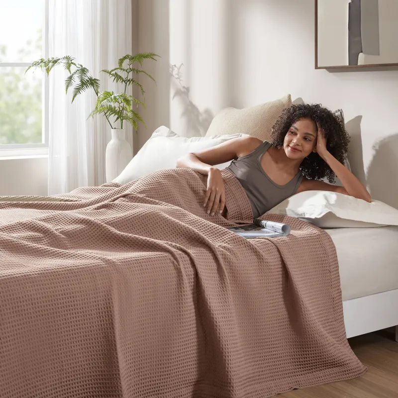 Madison Park Waffle Weave Cotton Blanket