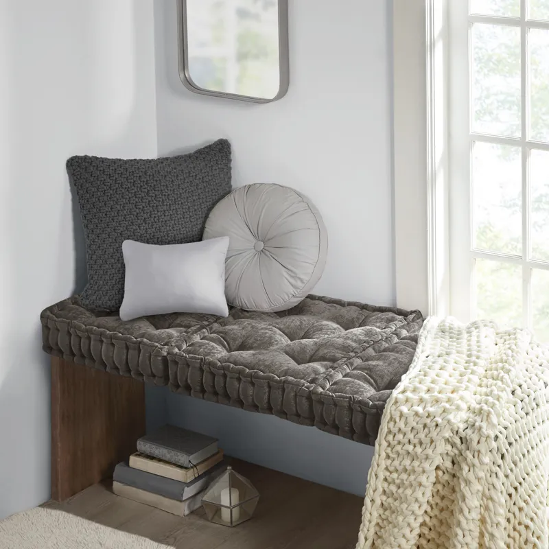 Intelligent Design Azza Poly Chenille Square Floor Pillow Cushion Compress Pack