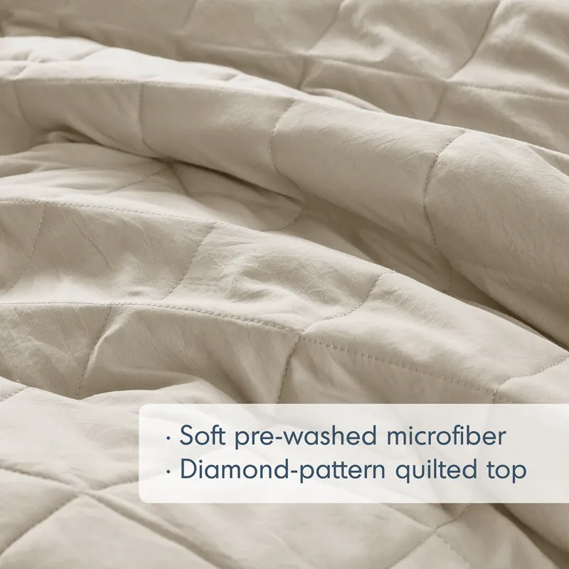 Comfort Spaces Hannah Diamond Quilted Ruffle Edge Comforter Set
