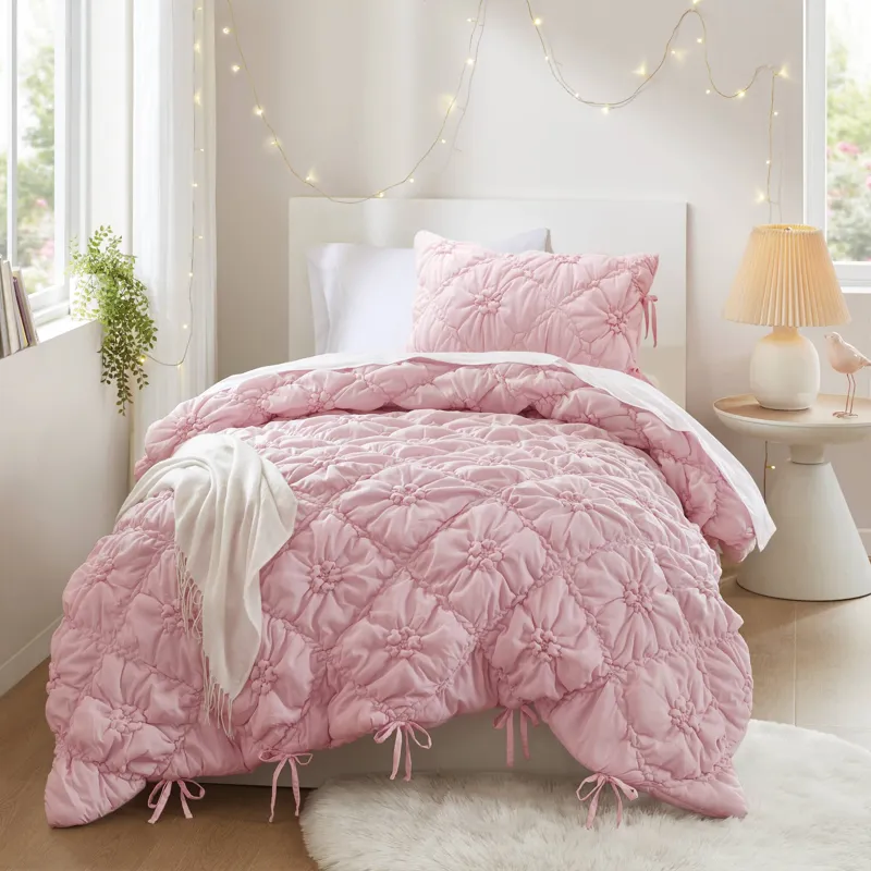 Intelligent Design Lily Comforter Set