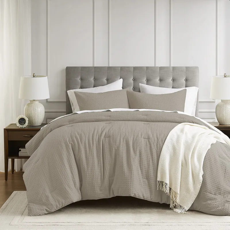 Comfort Spaces Mina Weave Comforter