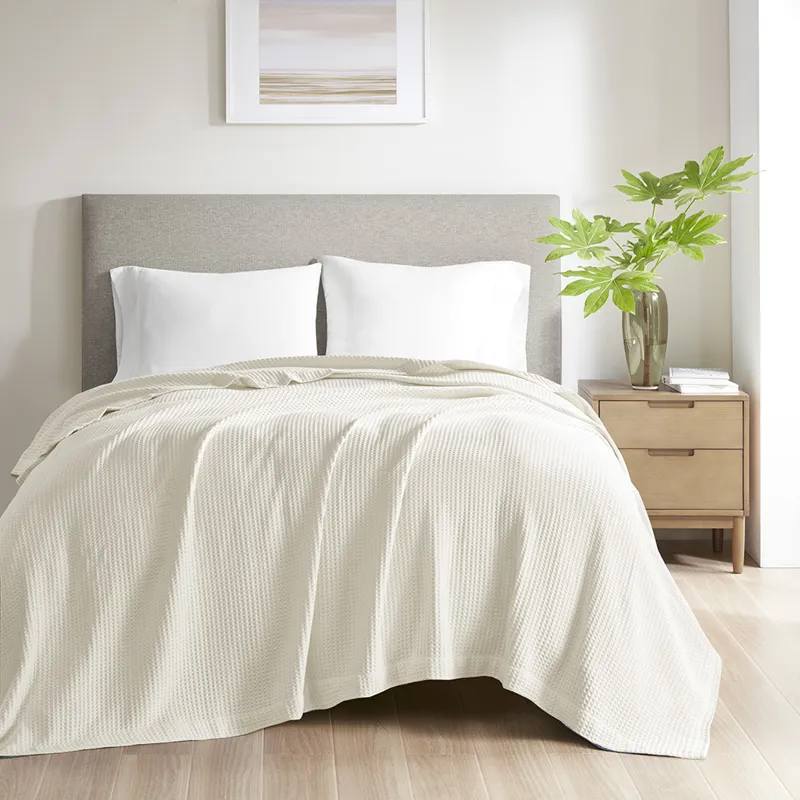 Madison Park Waffle Weave Cotton Blanket