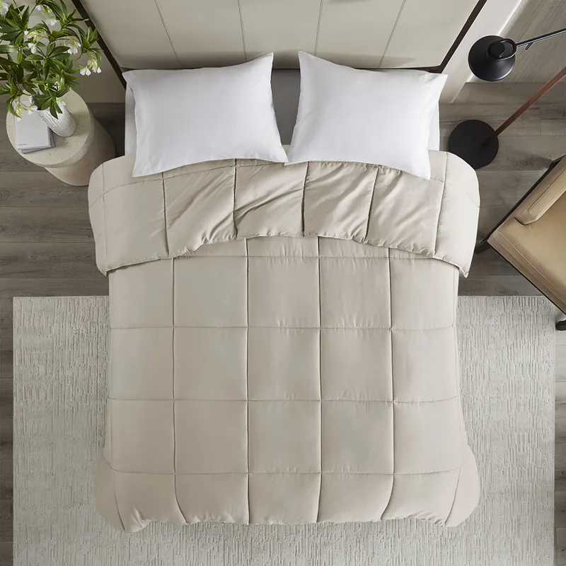 Madison Park Winfield 300 Thread Count Cotton Shell Luxury Down Alternative Comforter
