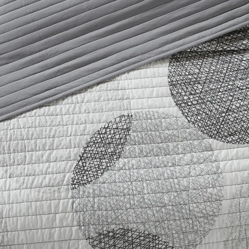 Madison Park Essentials Knowles Quilt Set with Cotton Bed Sheets