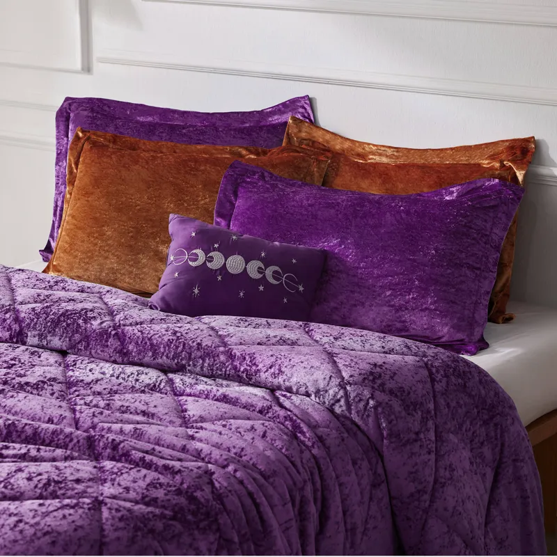 Felicia King/California King Velvet Comforter Set with Throw Pillow - Purple