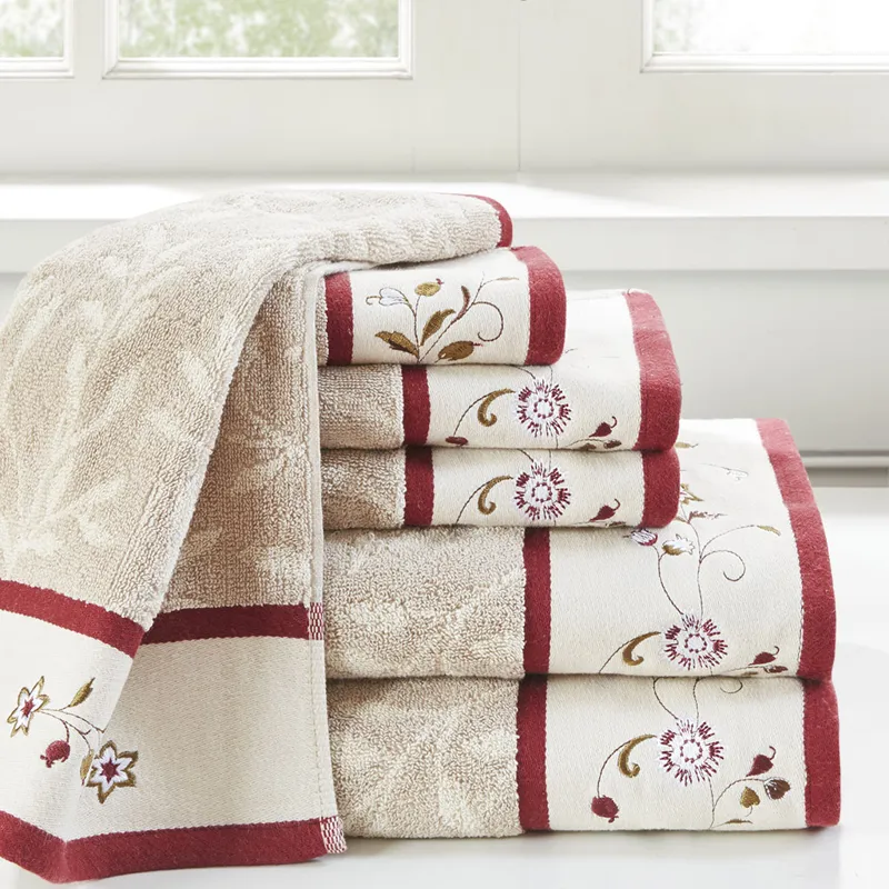 Serene Embroidered Cotton Jacquard 6 Piece Towel Set - Red