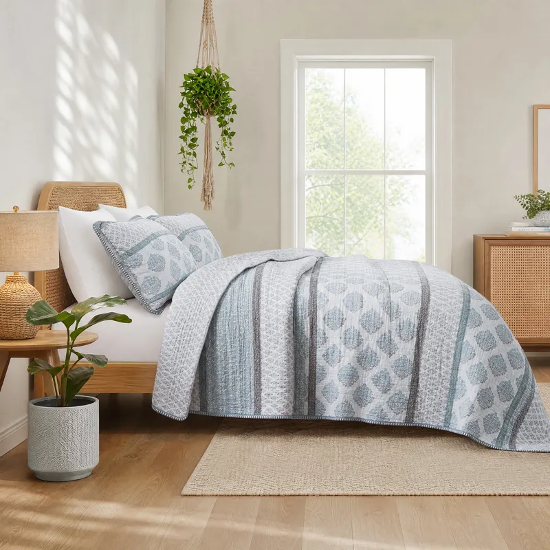 INK+IVY Surya Quilt Set
