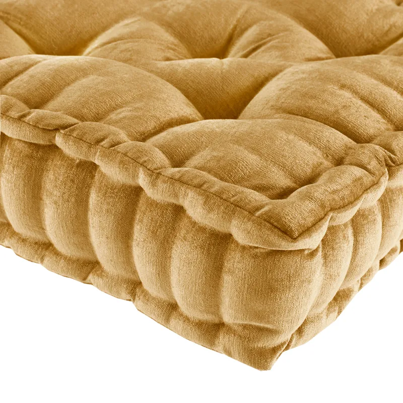 Intelligent Design Azza Poly Chenille Square Floor Pillow Cushion Compress Pack