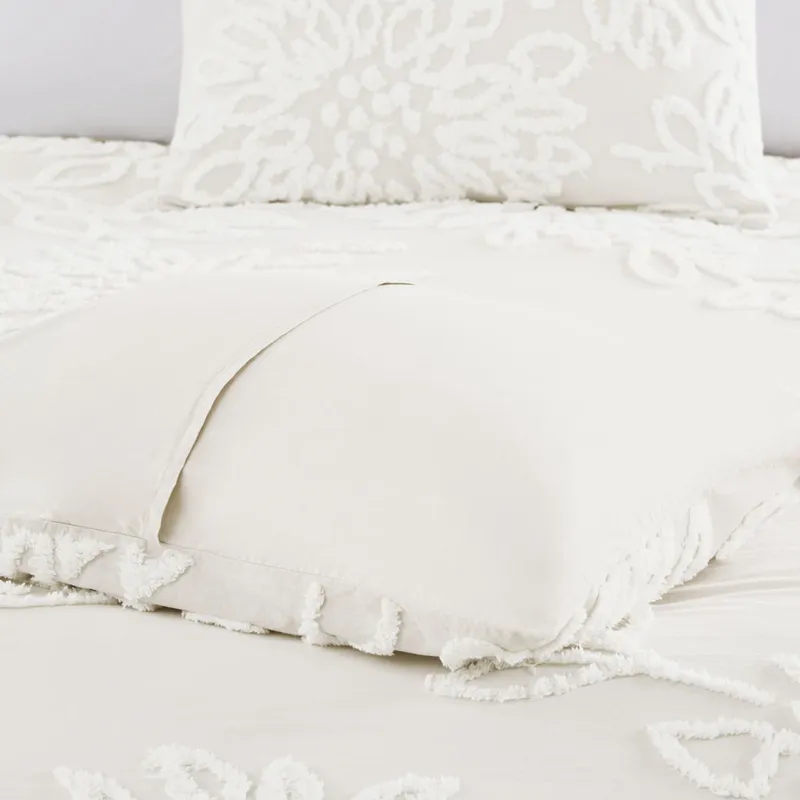 Madison Park Veronica 3 Piece Tufted Cotton Chenille Floral Duvet Cover Set