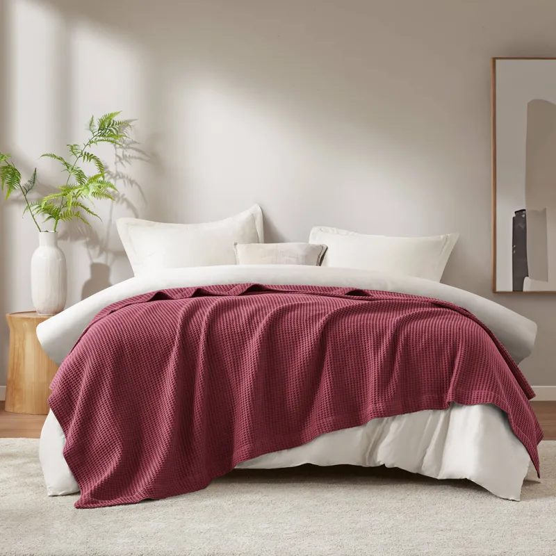 Madison Park Waffle Weave Cotton Blanket