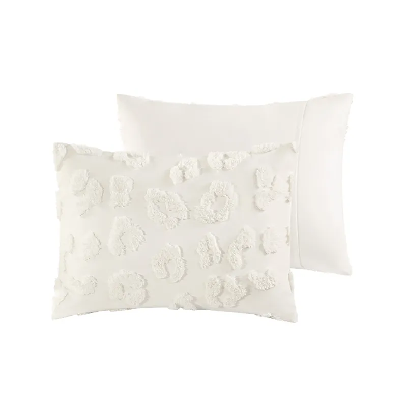 Intelligent Design Larissa Animal Chenille Duvet Cover Set