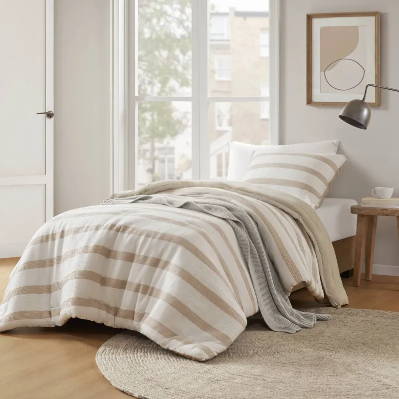 Super Listing Merritt Yarn-dyed Striped Comforter